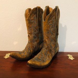 Old Gringo brand cowgirl boots